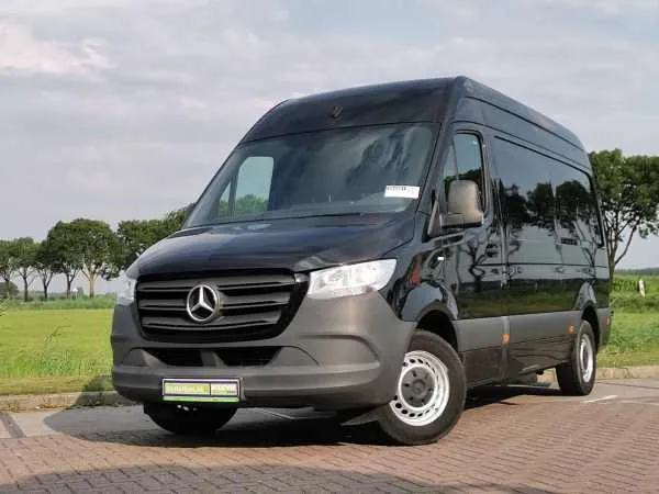 Mercedes-Benz Sprinter 314 L2H2 RWD Airco MBUX Image 1